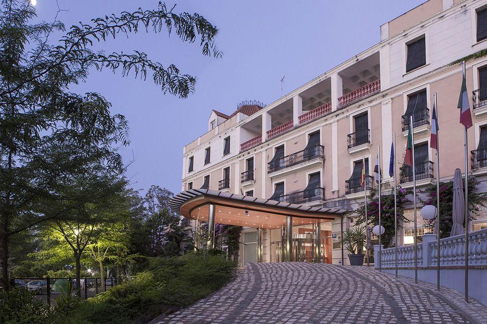 Gran Hotel Aqualange - Balneario De Alange Εξωτερικό φωτογραφία