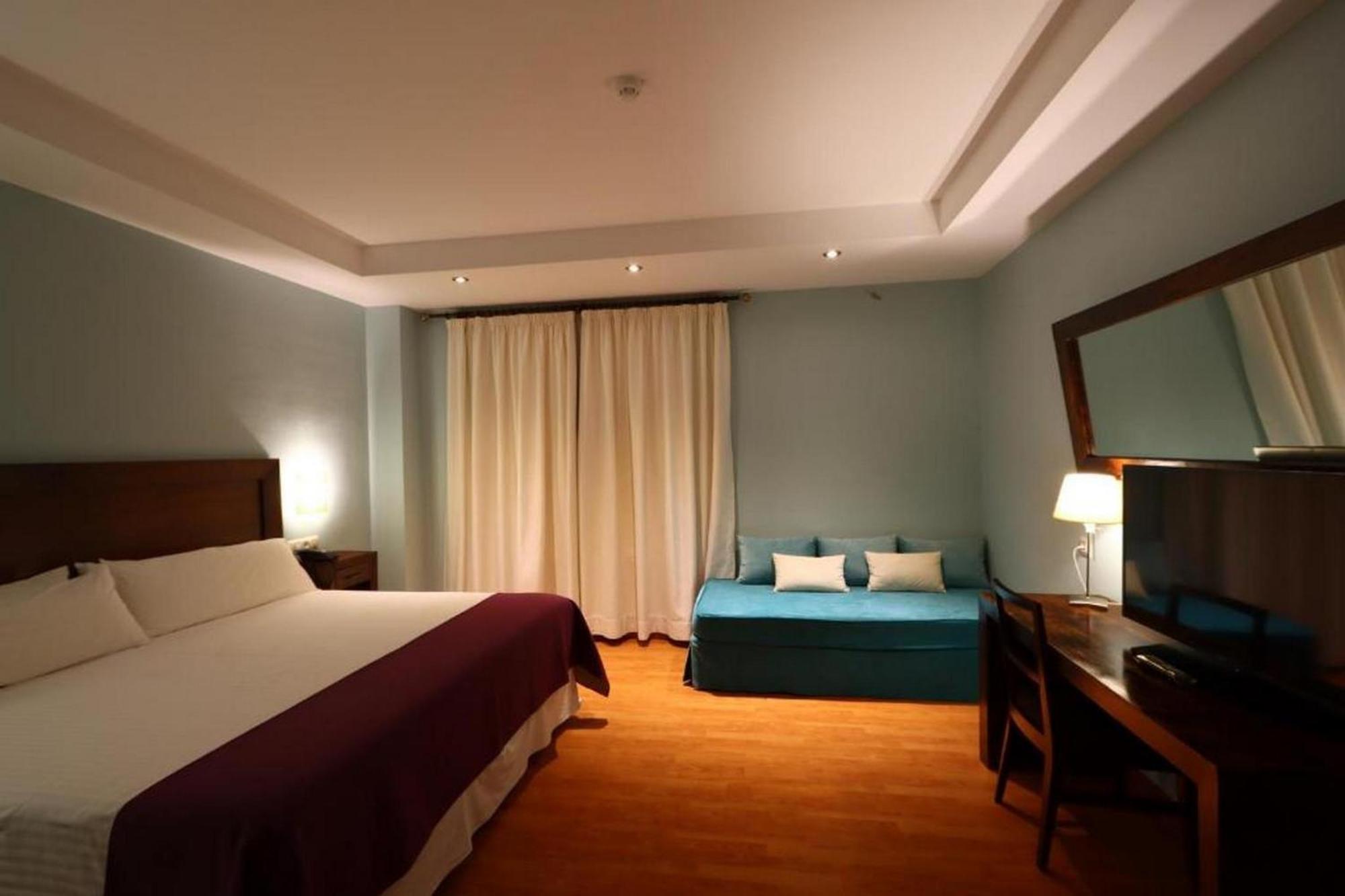 Gran Hotel Aqualange - Balneario De Alange Εξωτερικό φωτογραφία