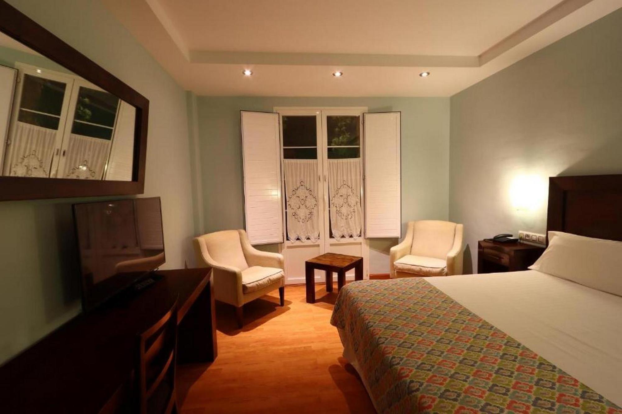 Gran Hotel Aqualange - Balneario De Alange Εξωτερικό φωτογραφία