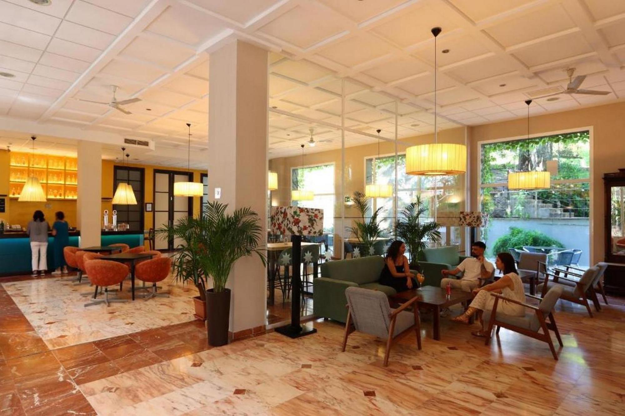 Gran Hotel Aqualange - Balneario De Alange Εξωτερικό φωτογραφία